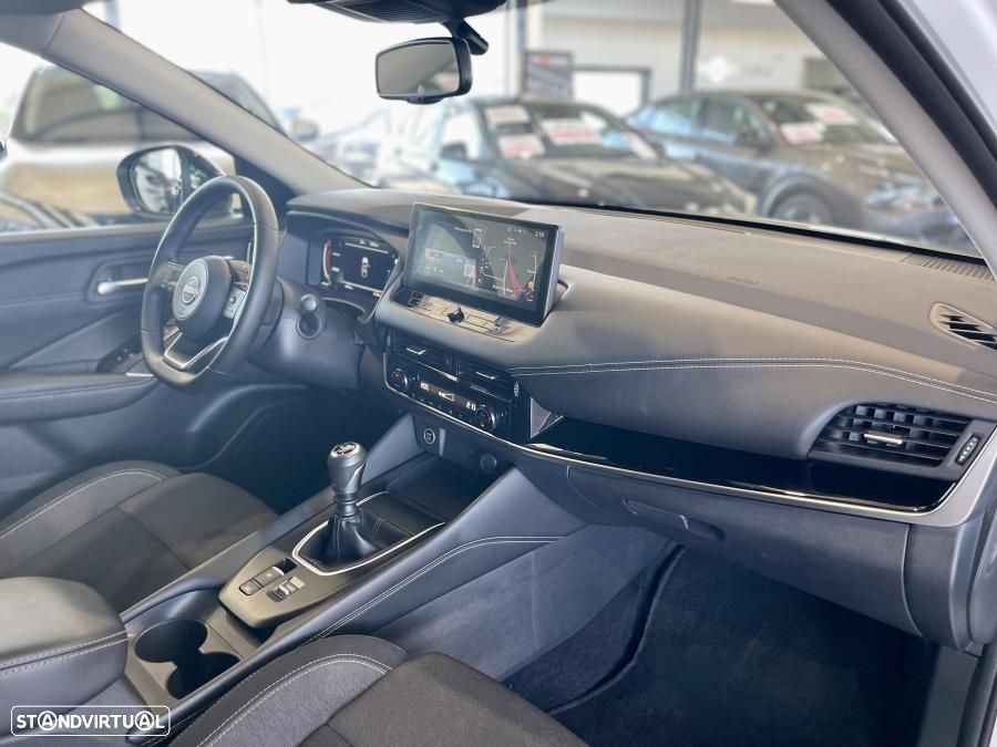 Nissan Qashqai 1.3 DIG-T N-Connecta LED - 27