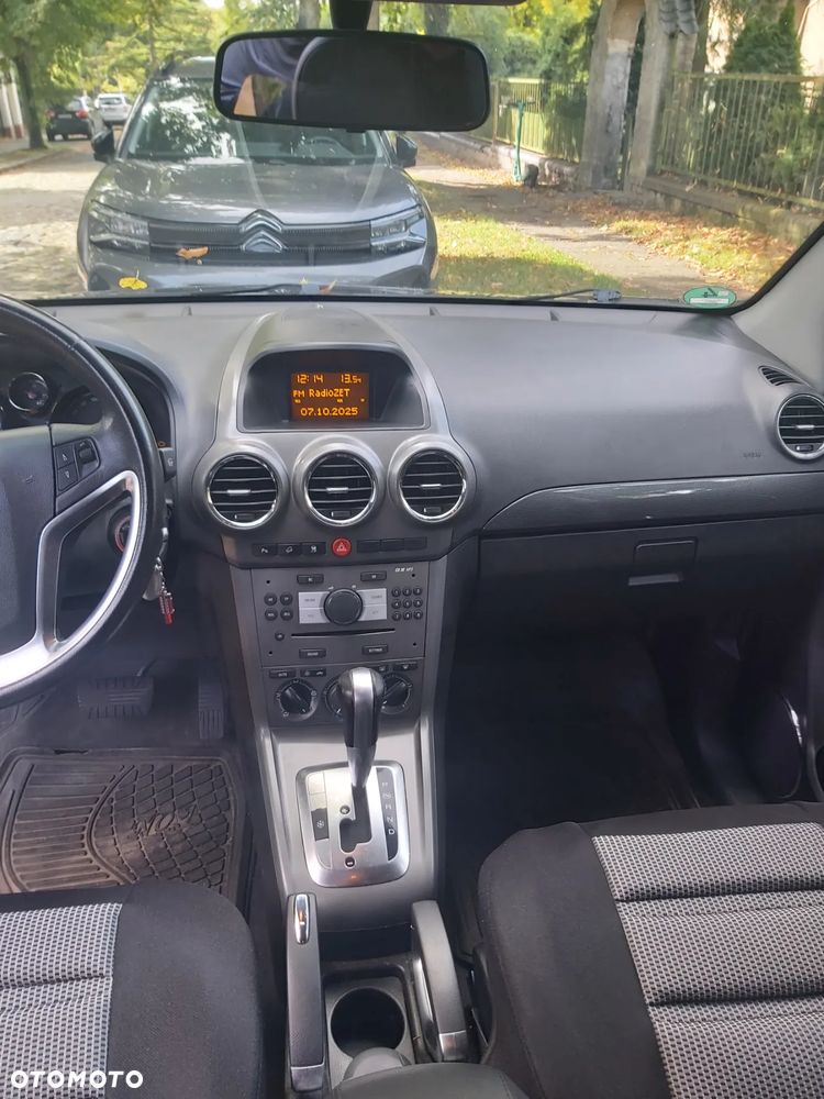 Opel Antara - 11