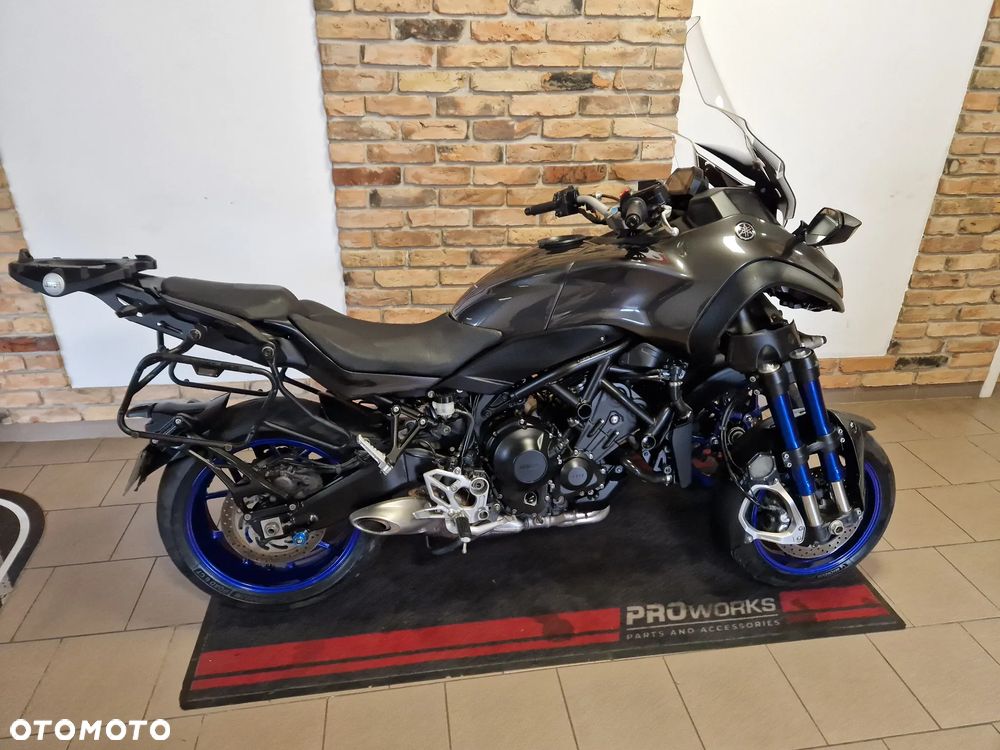 Yamaha NIKEN - 8