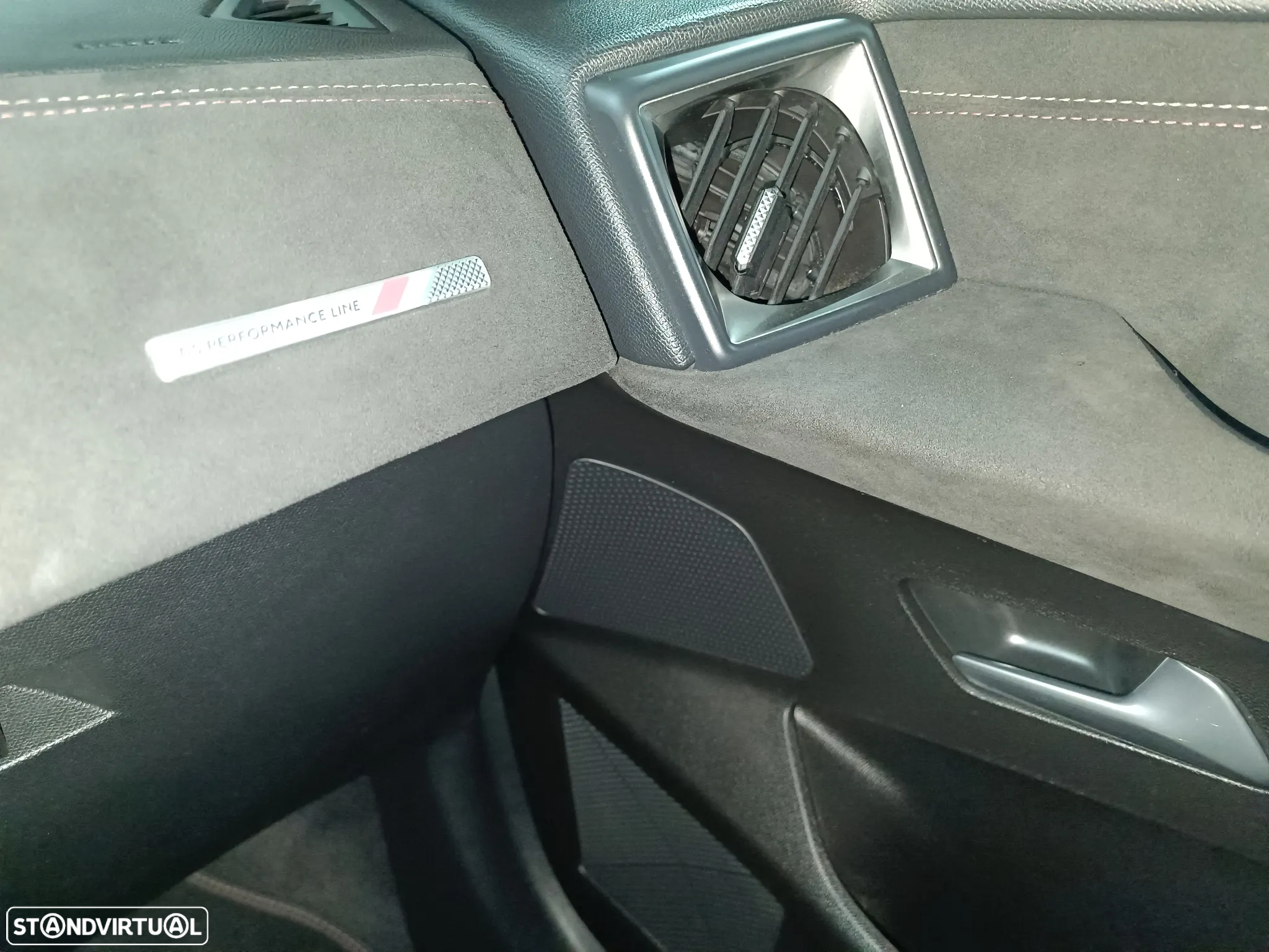 DS DS3 Crossback PureTech 130 Aut. PERFORMANCE LINE - 21