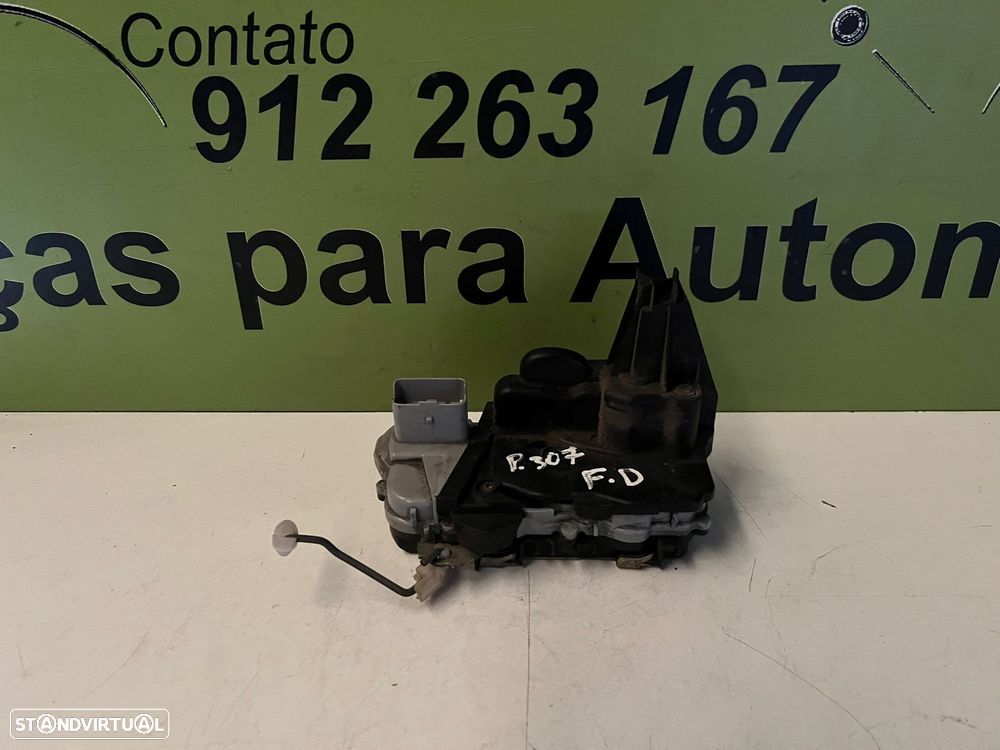 Peugeot 307 - FECHADURA PORTA FRENTE DIREITA - F043 - 1