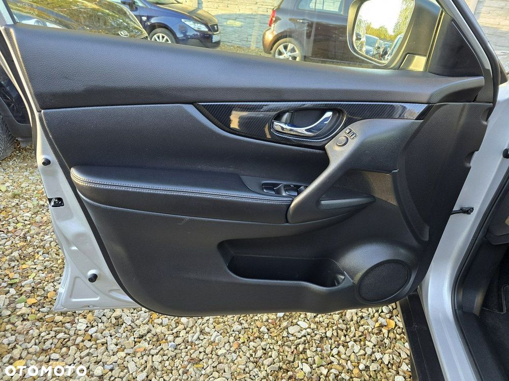 Nissan X-Trail 1.7 dCi Acenta 2WD Xtronic - 23