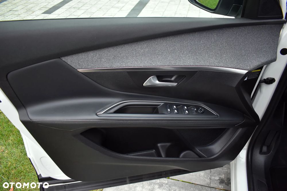 Peugeot 5008 BlueHDi 130 Allure Pack - 22