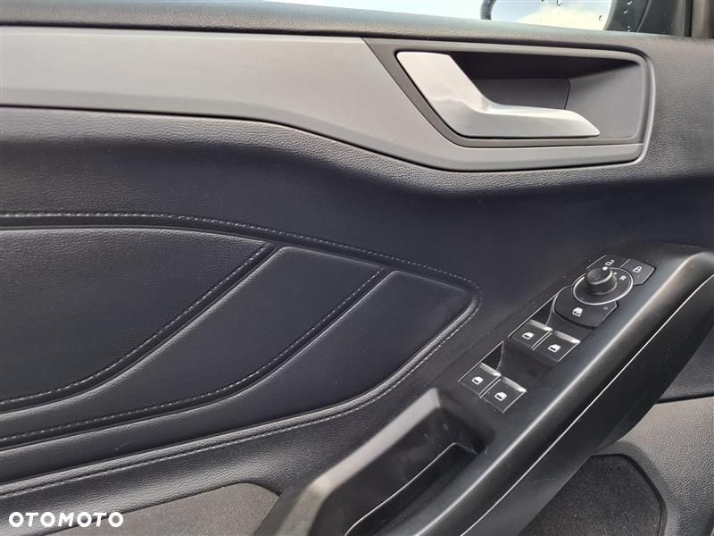 Ford Focus 1.5 EcoBlue Active - 13