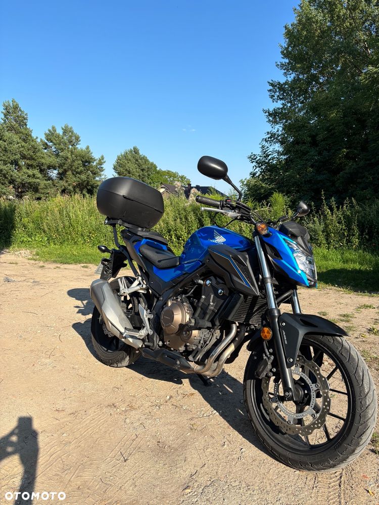 Honda CB - 1