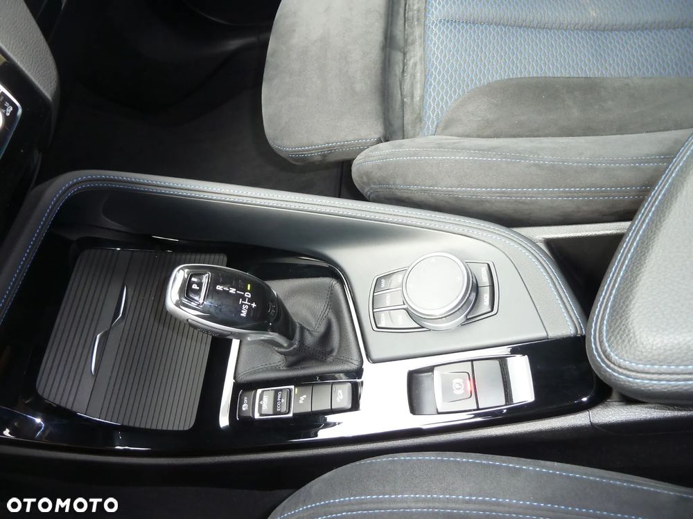 BMW X1 xDrive20i M Sport sport - 12