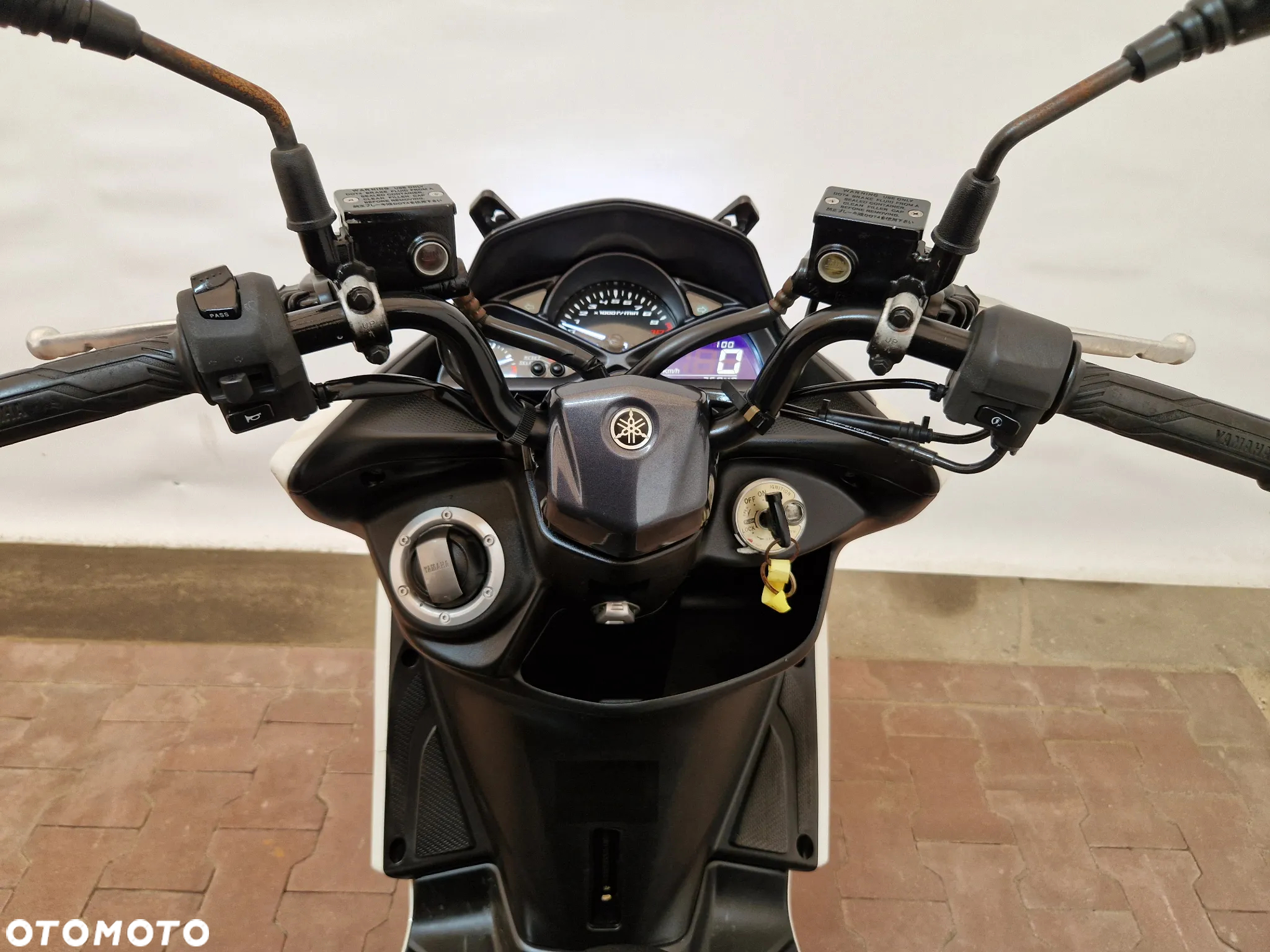 Yamaha Majesty - 7