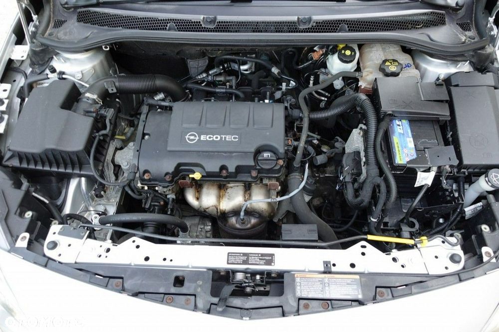 Opel Astra - 11