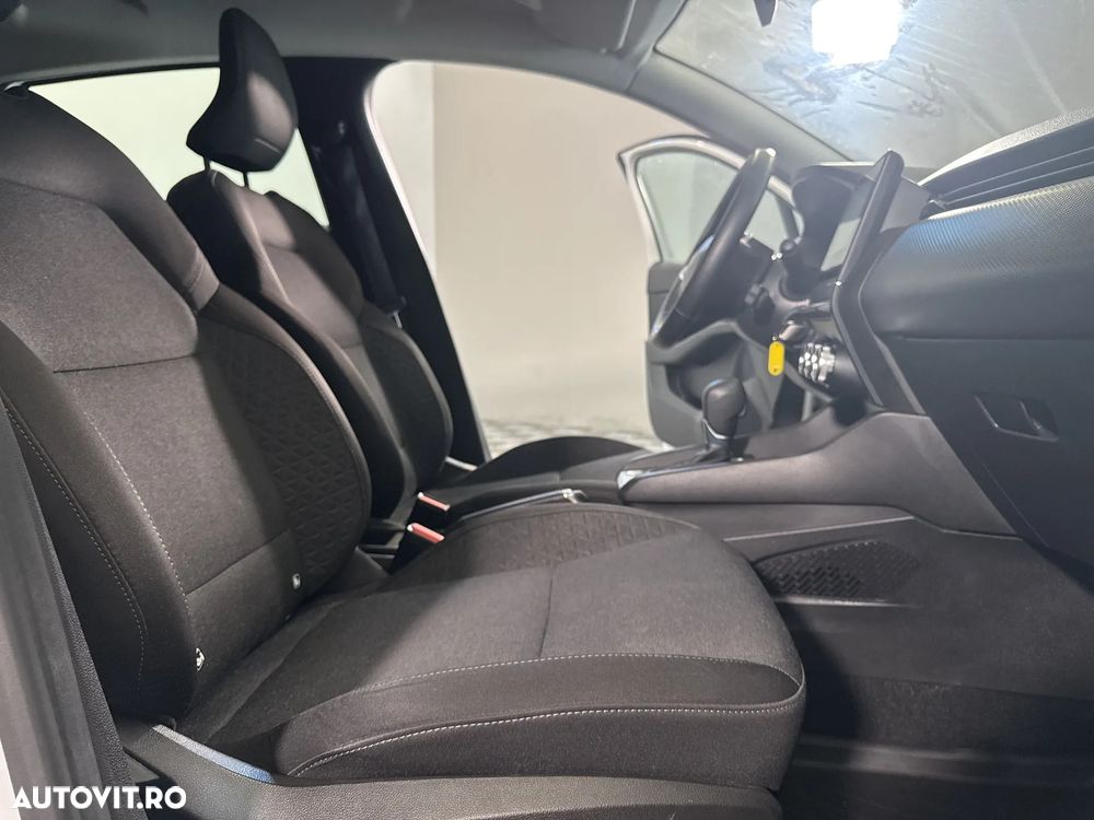 Renault Clio - 12
