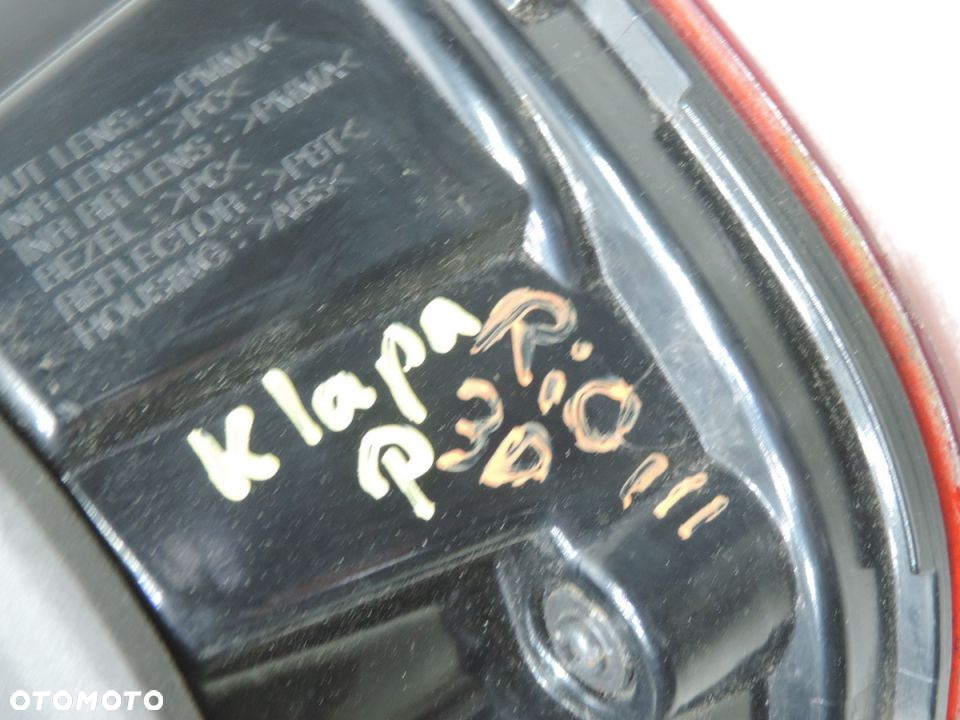 LAMPA PRAWA TYŁ KLAPY KIA RIO III 3D - 9