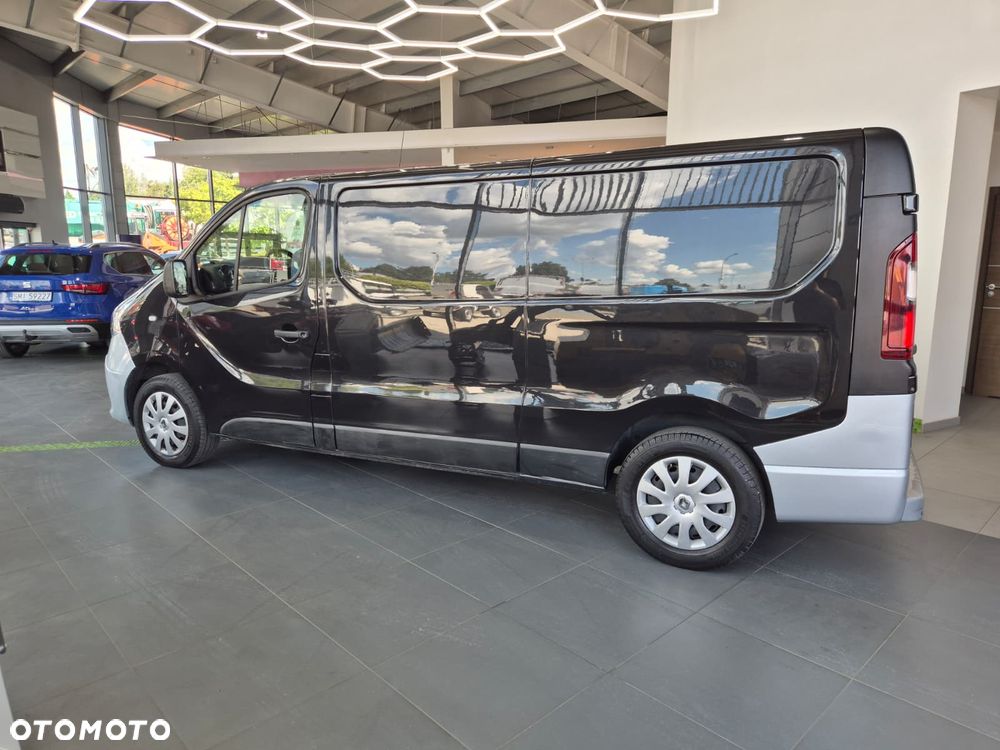 Renault Trafic 2.0 DCi 120  / L2H1 LONG / JEDYNY TAKI Z MONAKO / SERWISOWANY / ODŚWIEŻONY / ORYG. NISKI PRZEBIEG / RARYTAS / LAMPY LEDOWER  / DŁUGA PAKA / 3 MIEJSCA / UNIKATOWY STYL / EURO 6 - 10