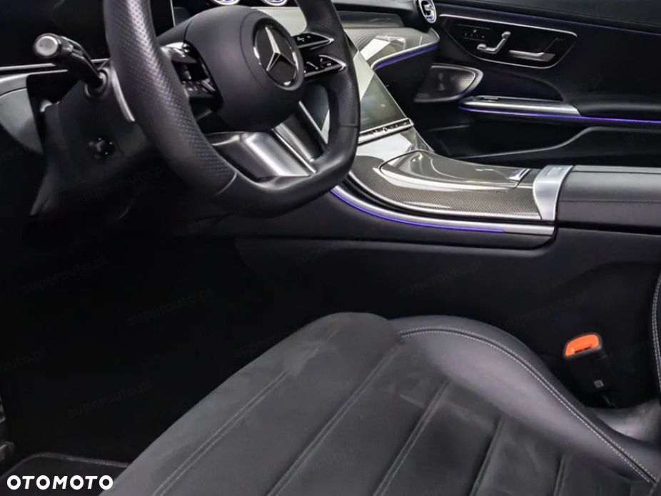 Mercedes-Benz CLE 300 mHEV 4-Matic AMG Line - 11