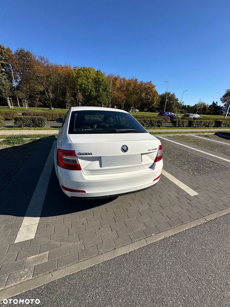 Skoda Octavia 2014 photo 4