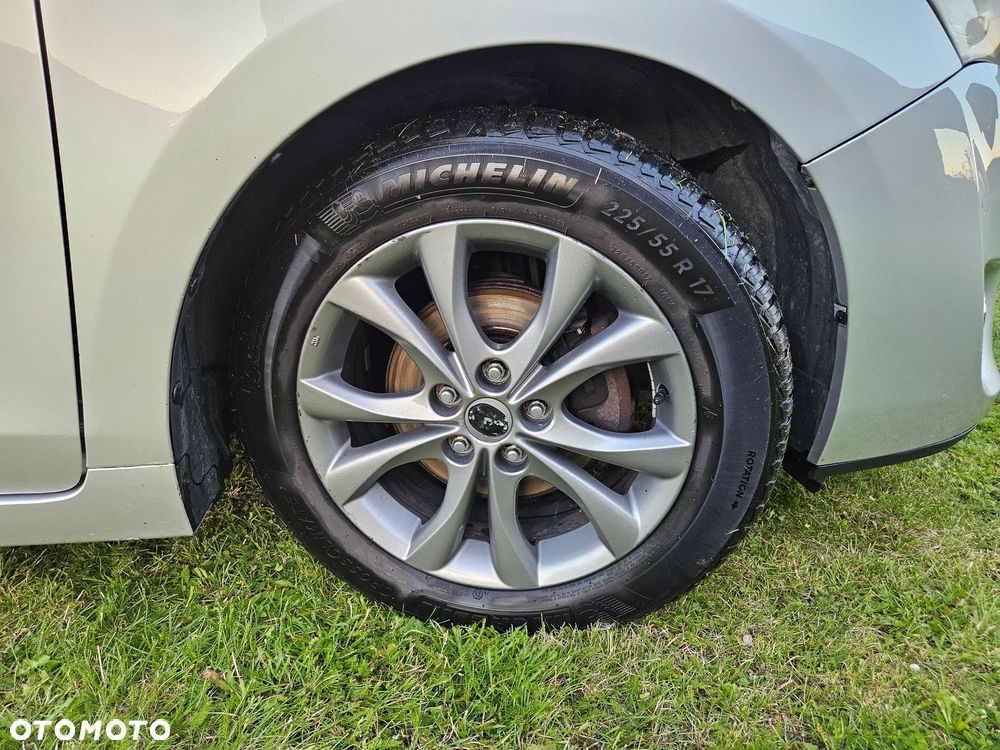 Toyota Verso 2.0 D-4D Premium 7os - 17