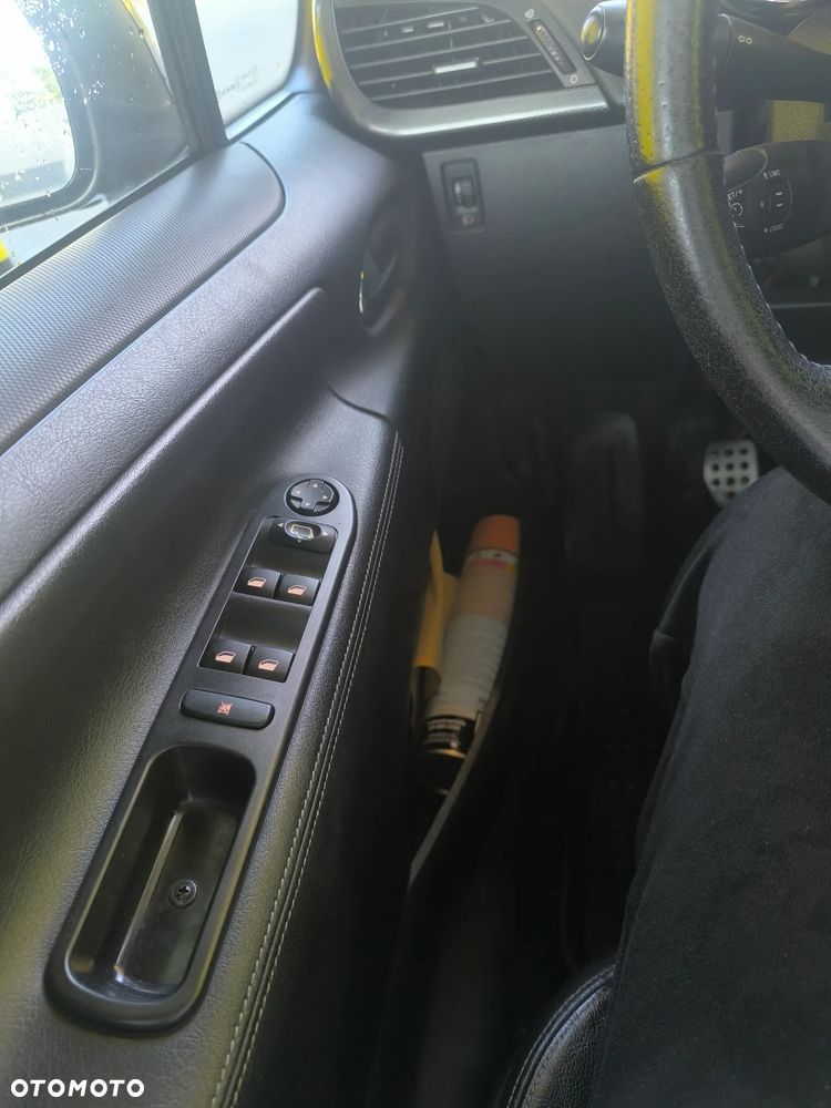 Peugeot 207 110 HDi FAP Filou - 9