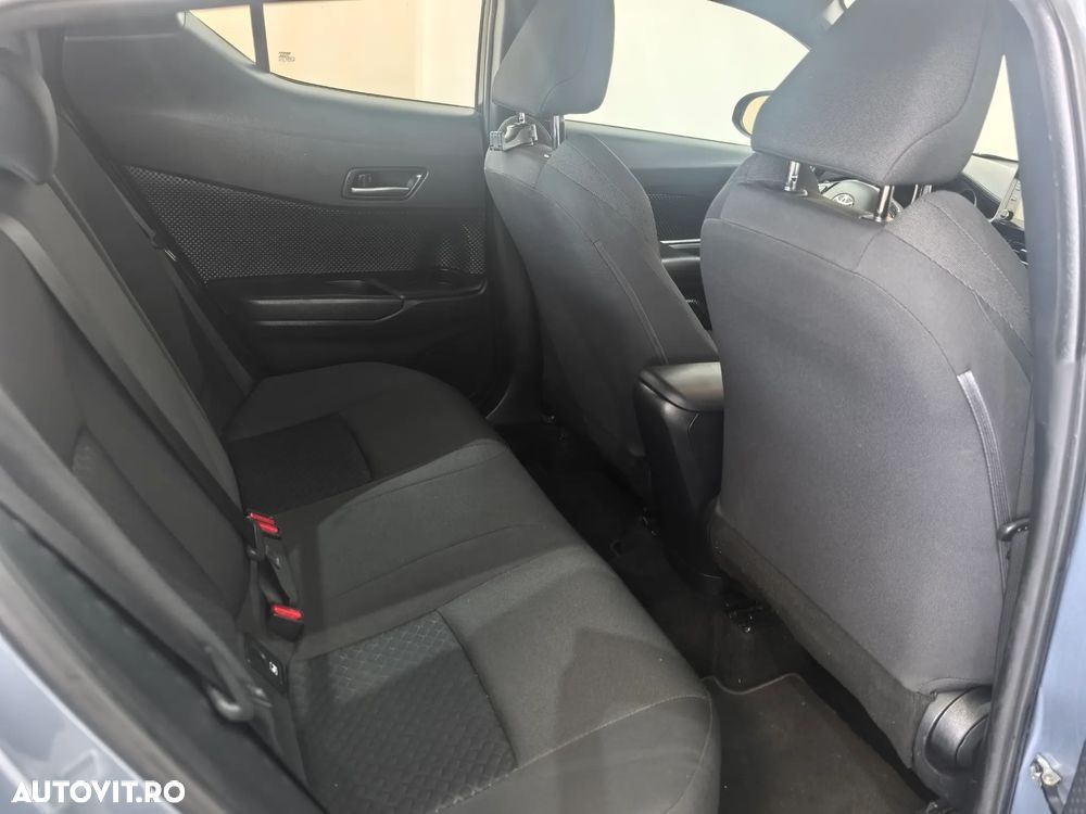 Toyota C-HR 1.8 HSD 122 CP 4x2 CVT C-enter - 29