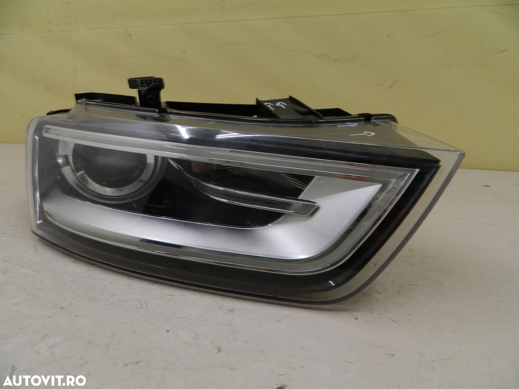 Far dreapta Audi Q3 Xenon,  2011, 2012, 2013, 2014, 2015, cod origine 8U0941044. - 3