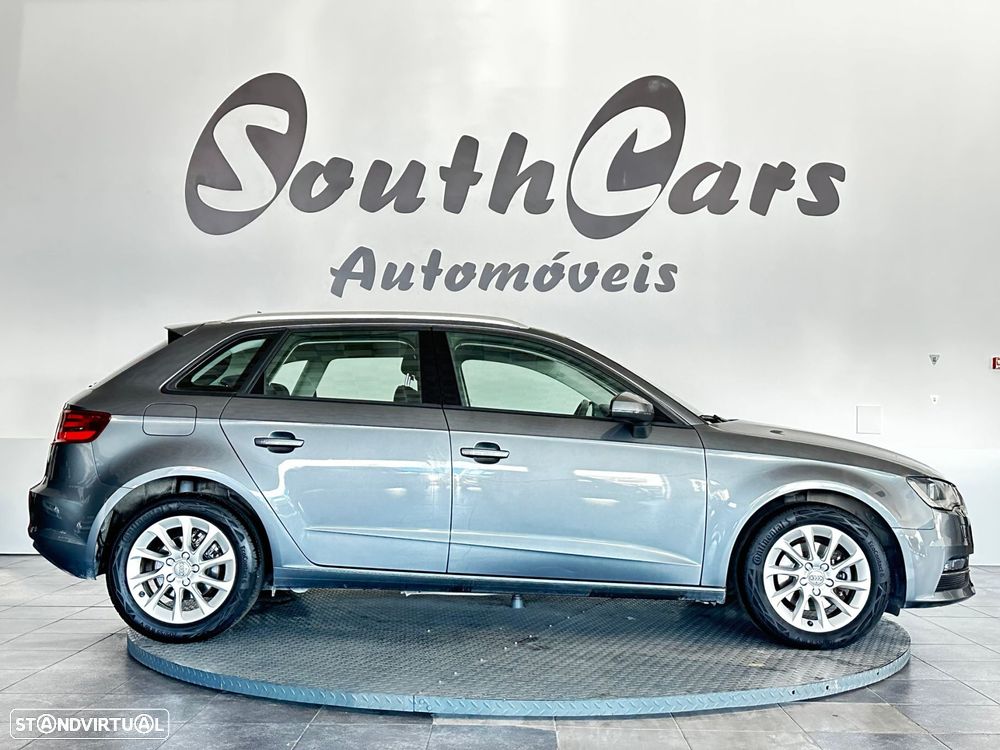 Audi A3 Sportback 1.6 TDI Advance Ultra - 2
