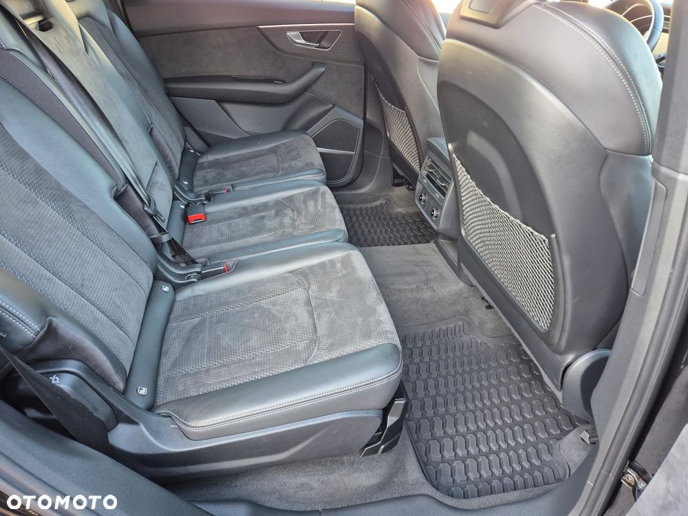 Audi SQ7 4.0 TDI Quattro Tiptronic - 10