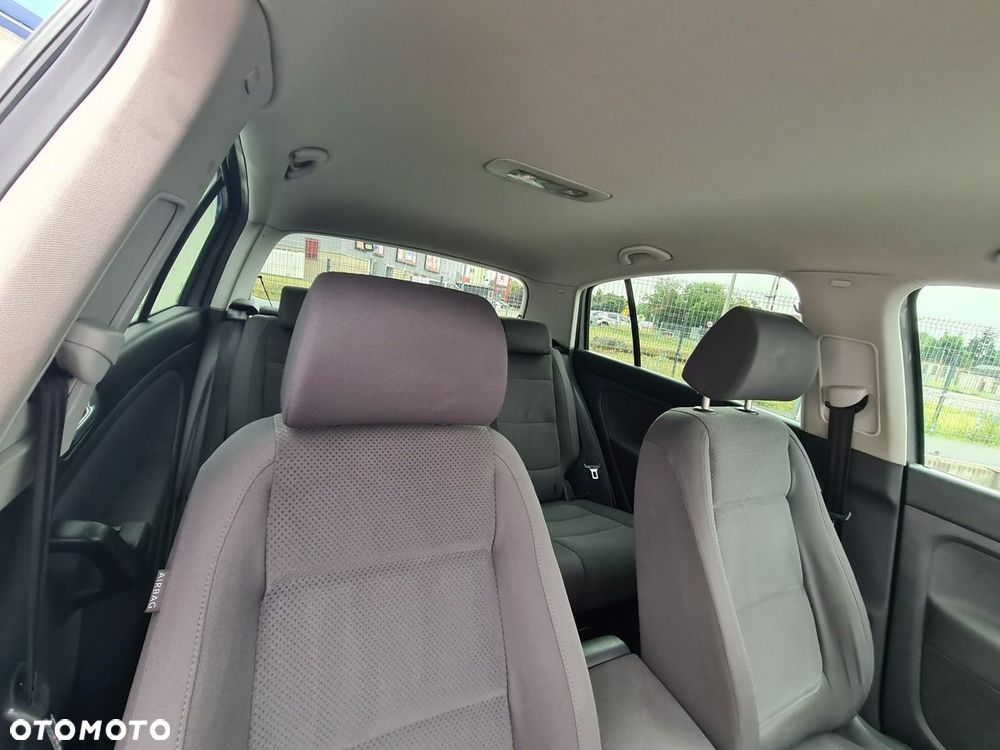 Volkswagen Golf Plus 1.9 TDI Comfortline - 20
