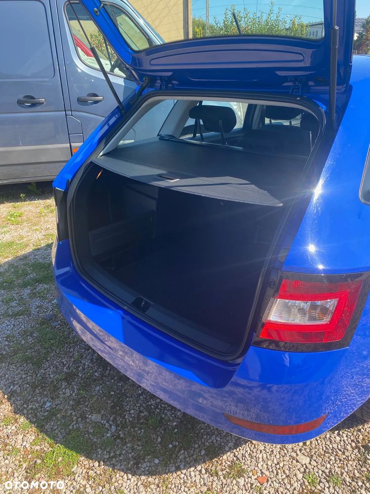 Skoda Fabia - 4