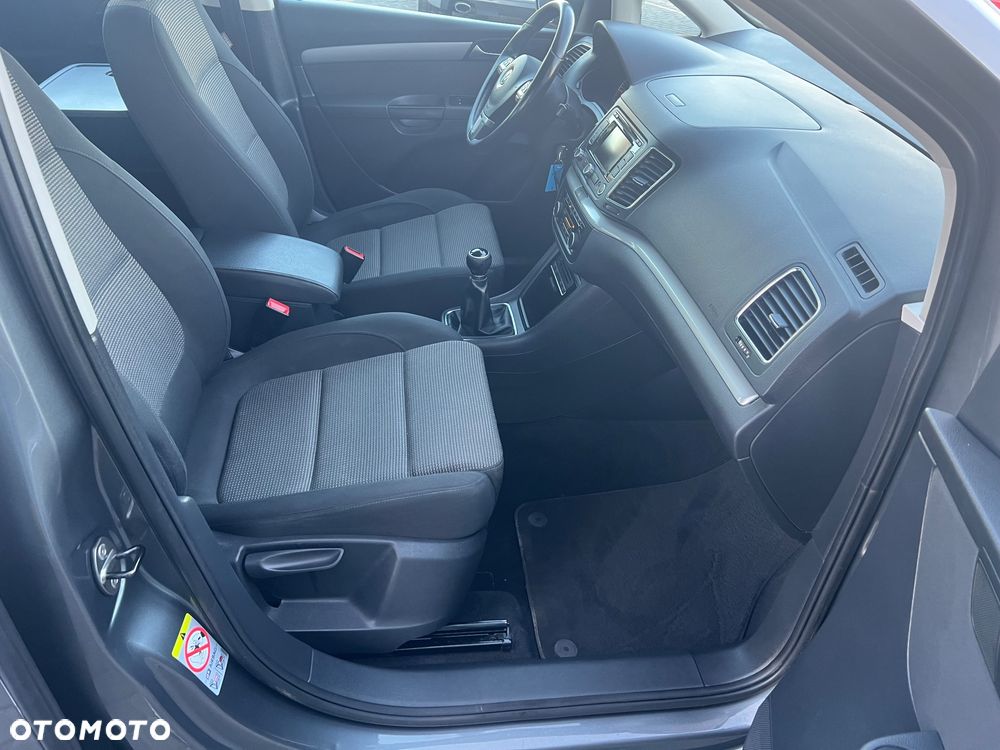 Volkswagen Sharan 2.0 TDI Comfortline - 24