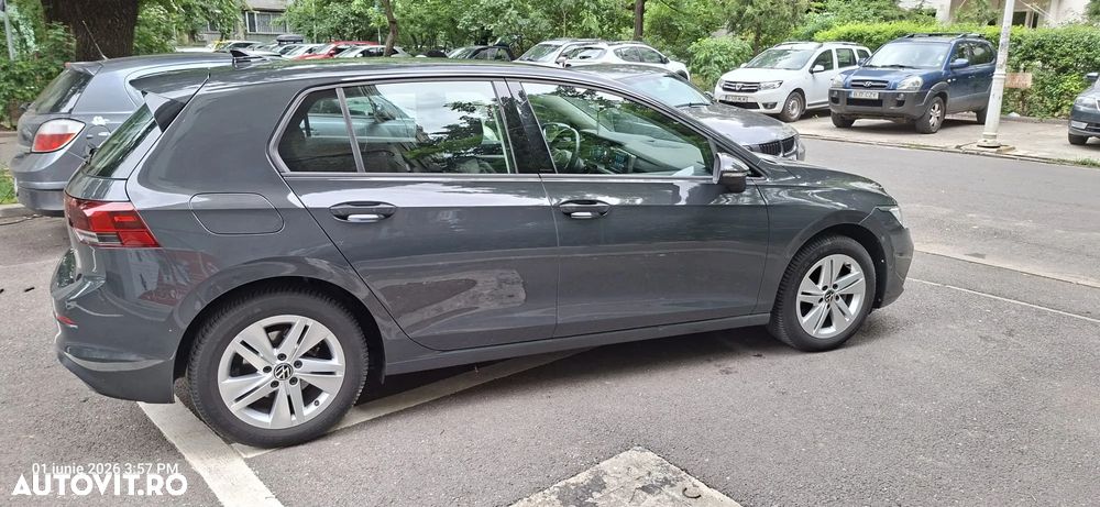 Volkswagen Golf - 4