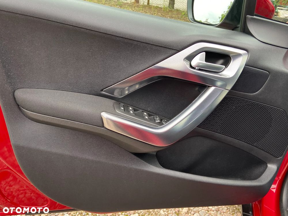 Peugeot 2008 - 32