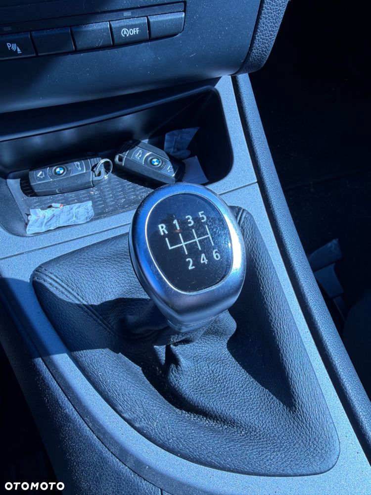 BMW Seria 1 116i - 14