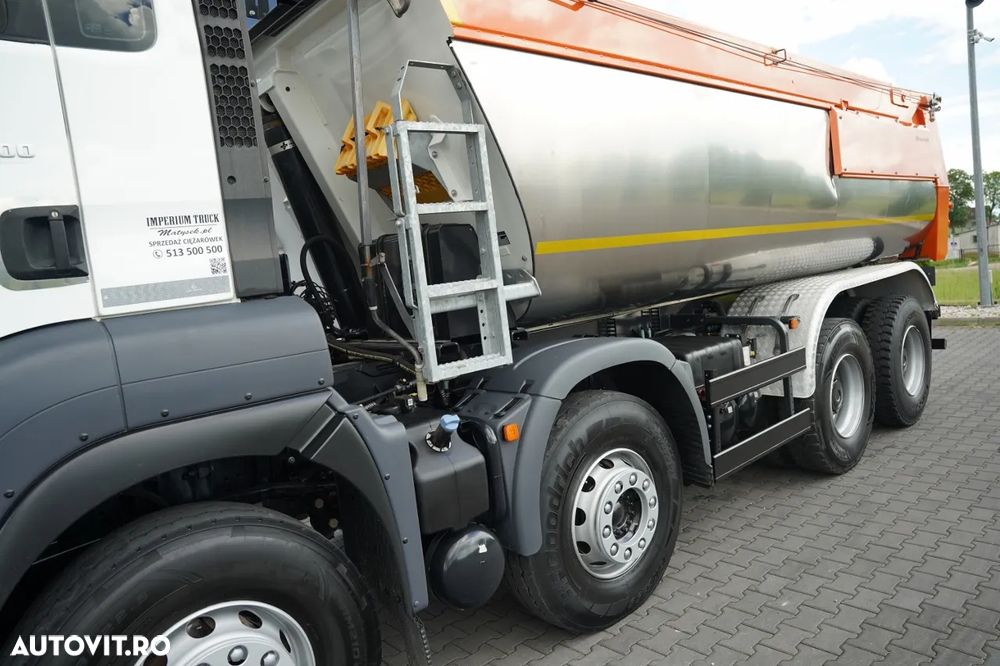 MAN TGS 35.500 / 8x4 / BASCULĂ SPATE MEILLER / IZOLATĂ / PENTRU ASFALT / HYDROCLASP / NAVI / 2021 - 16