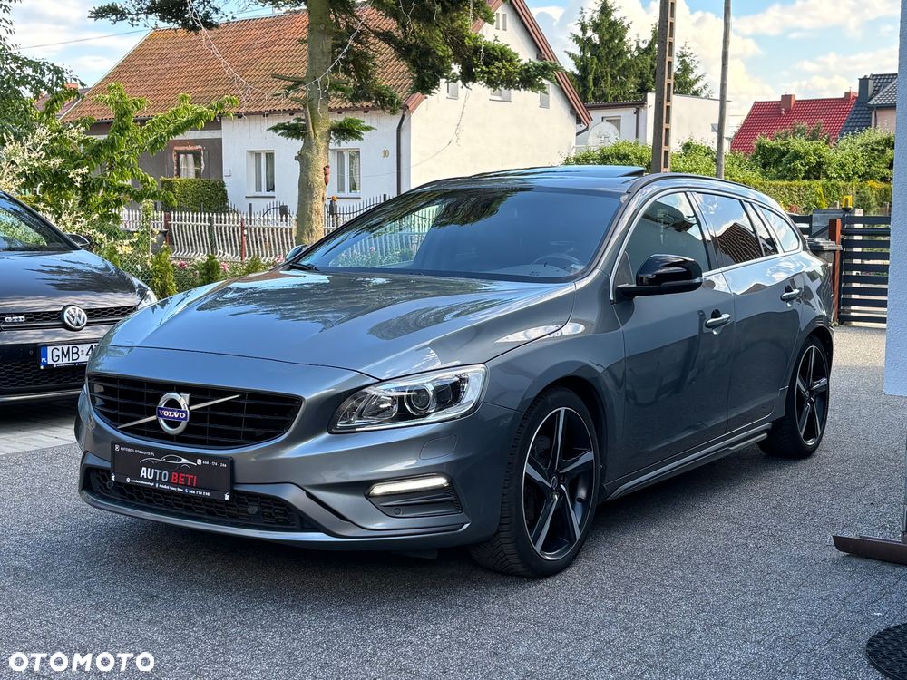 Volvo V60 D5 Geartronic RDesign - 12