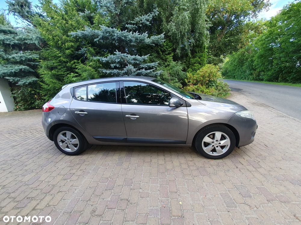 Renault Megane TCe 130 Bose Edition - 3