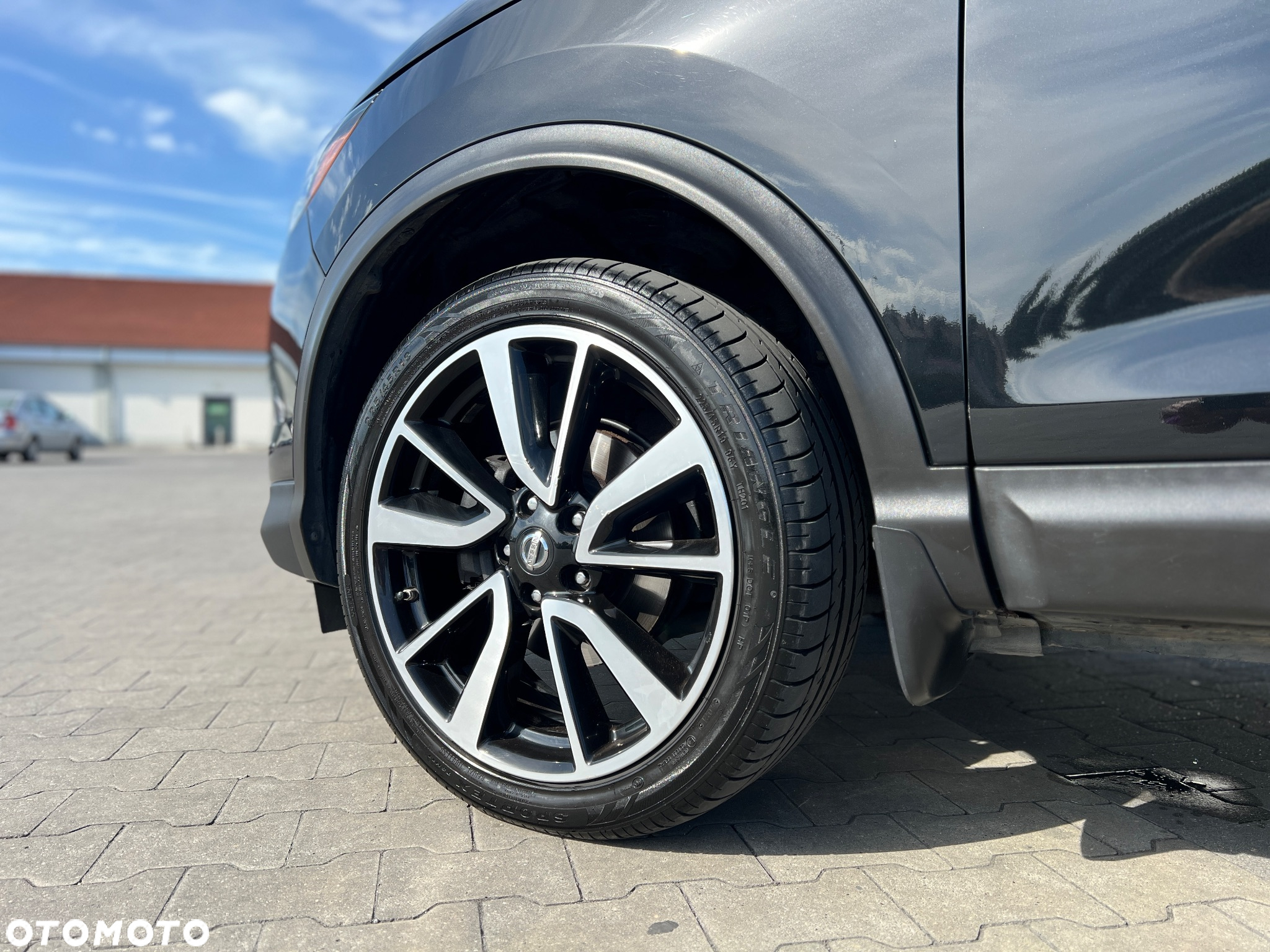 Nissan Qashqai - 16
