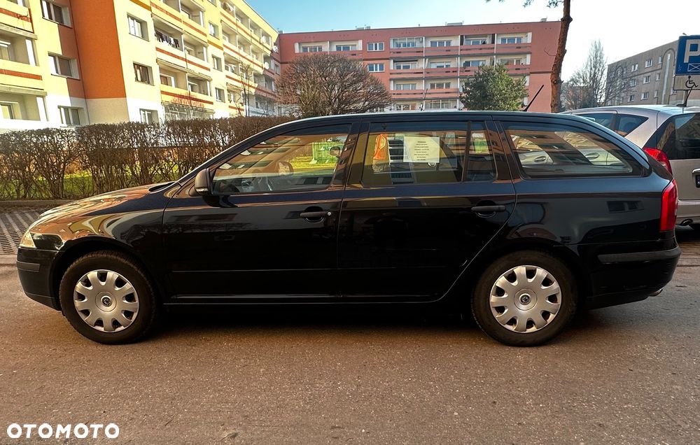 Skoda Octavia 1.6 Ambition - 3