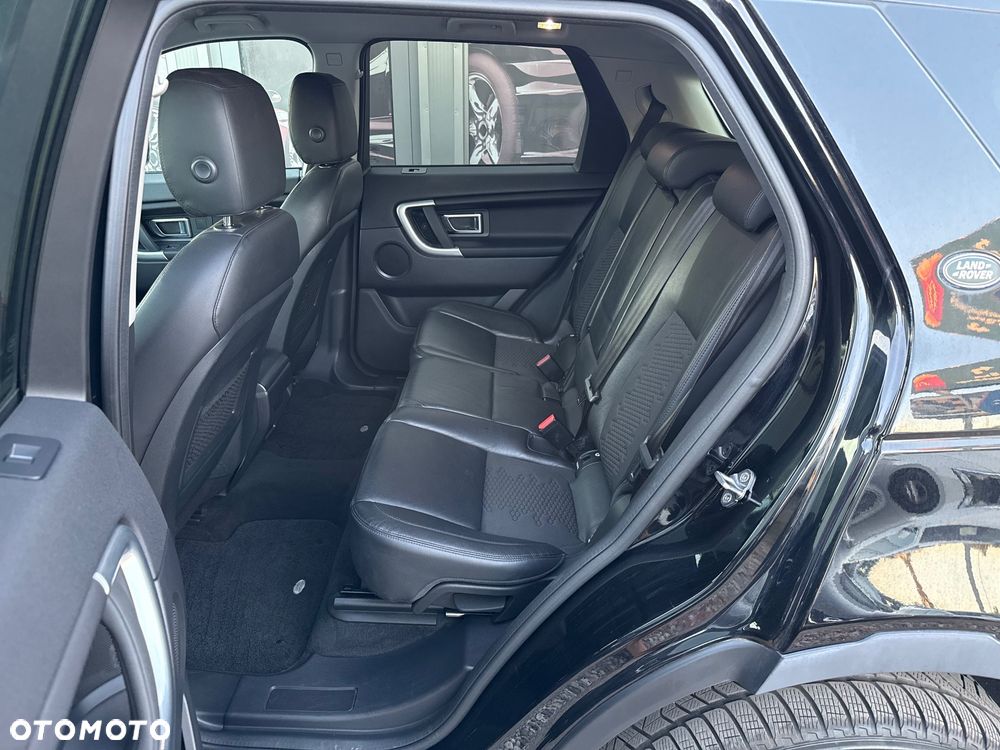 Land Rover Discovery Sport 2.0 D180 HSE - 38