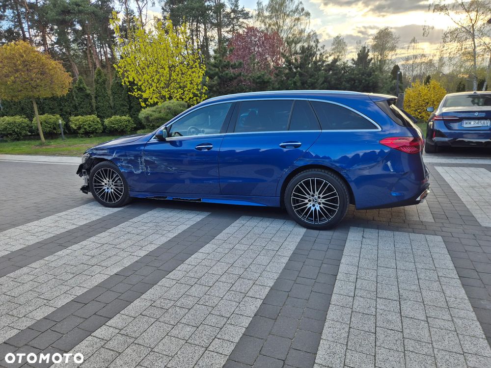Mercedes-Benz Klasa C 220 d mHEV AMG - 11