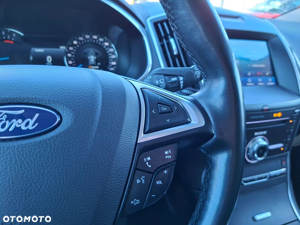 Ford S-Max 2.0 EcoBlue Titanium - 21