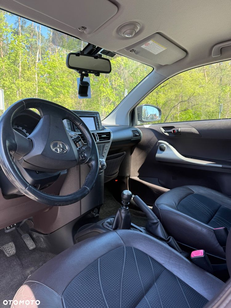 Toyota iQ 1.0 - 7