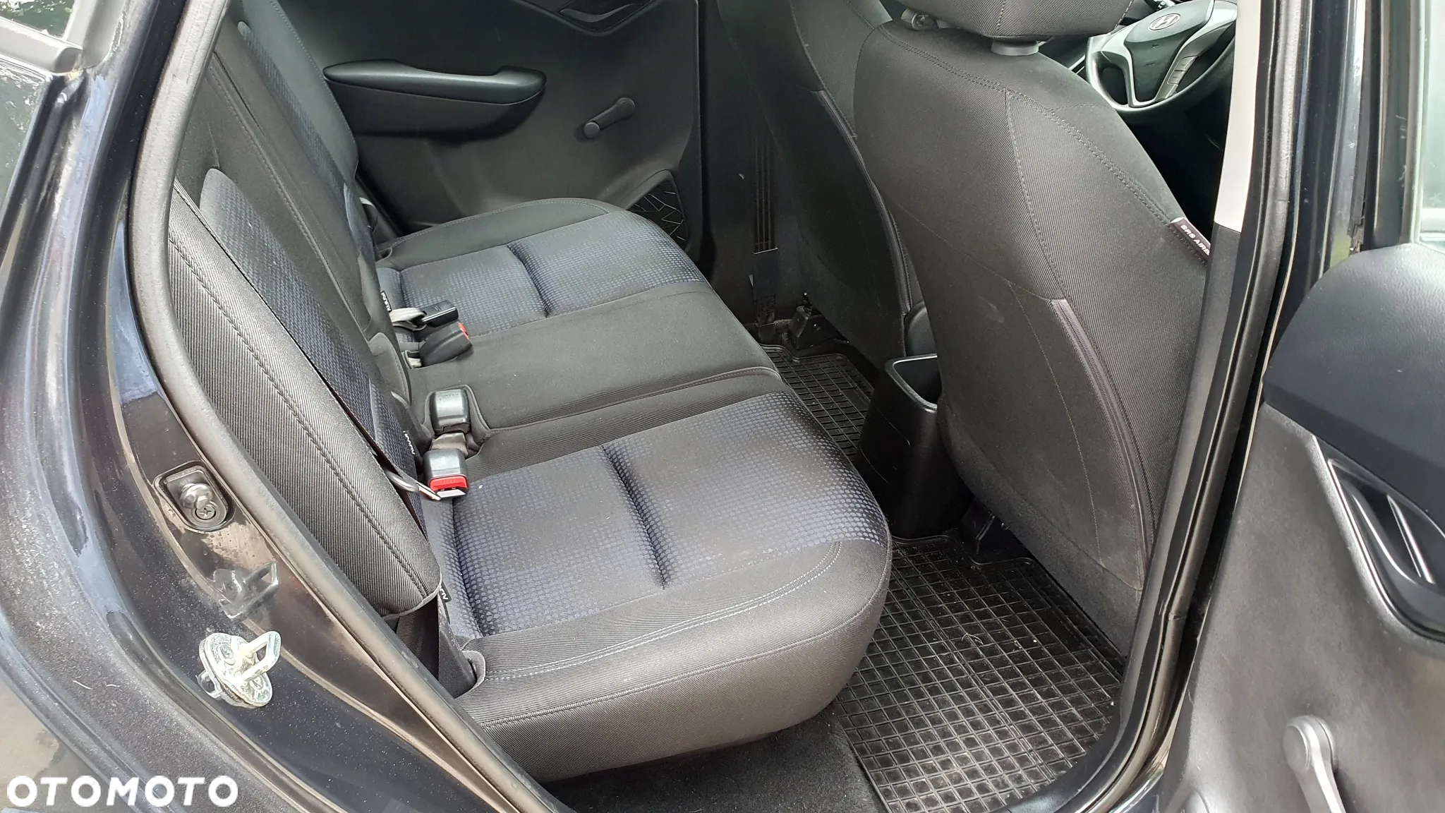 Hyundai ix20 1.4 Classic - 13