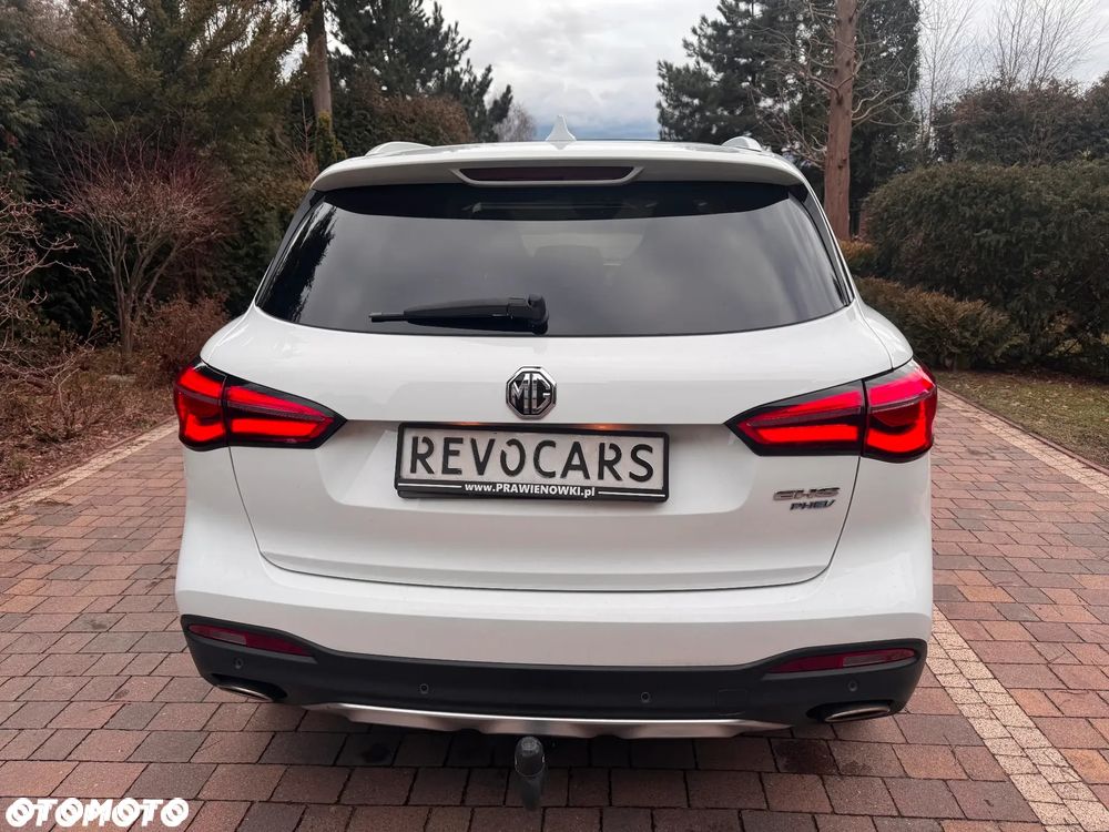 MG HS PHEV Luxury - 11