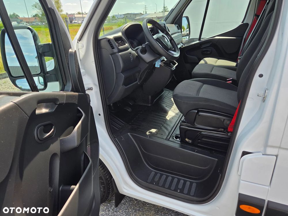 Renault Master - 15