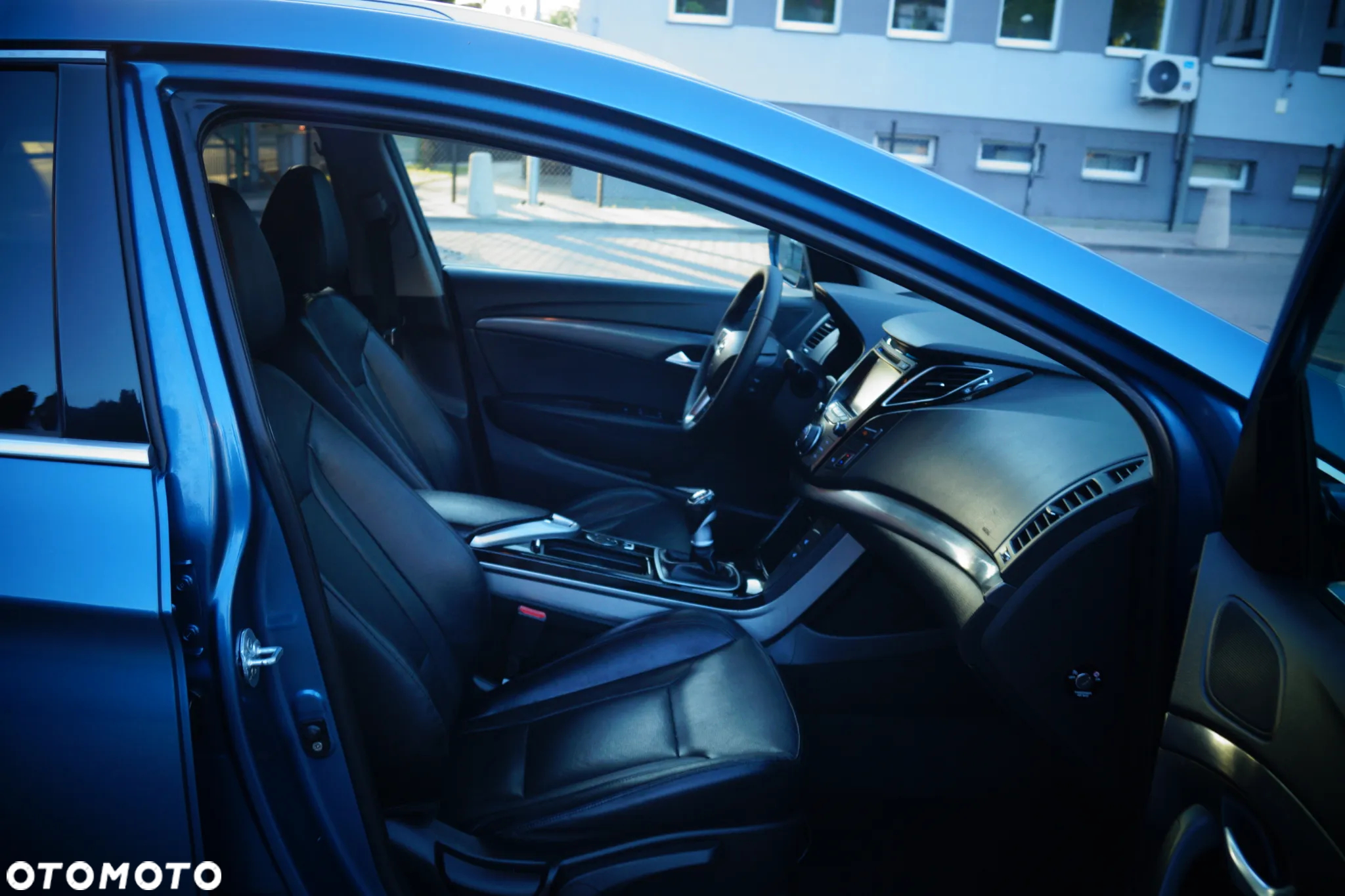 Hyundai i40 Kombi 1.7 CRDi Premium - 17