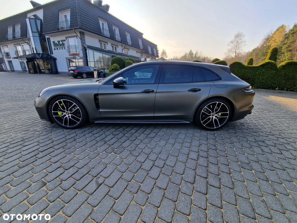 Porsche Panamera 4S E-Hybrid - 6