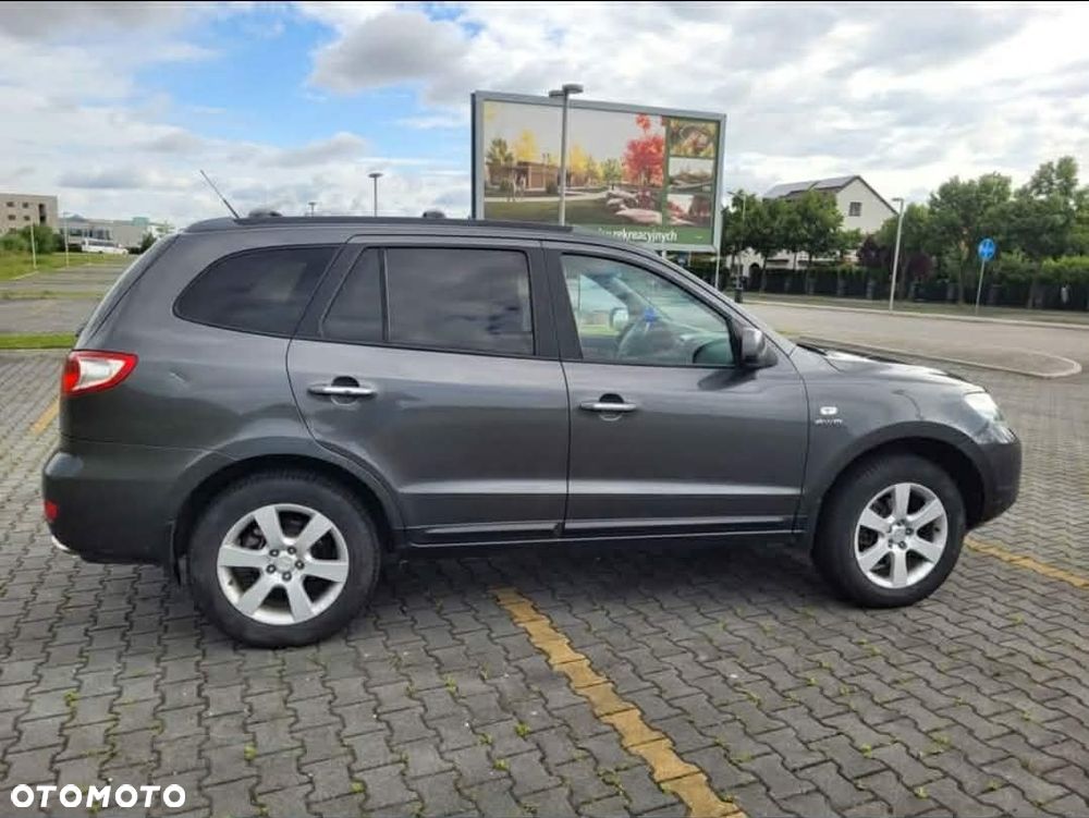 Hyundai Santa Fe - 2