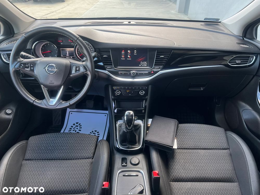 Opel Astra V 1.4 T Elite - 15