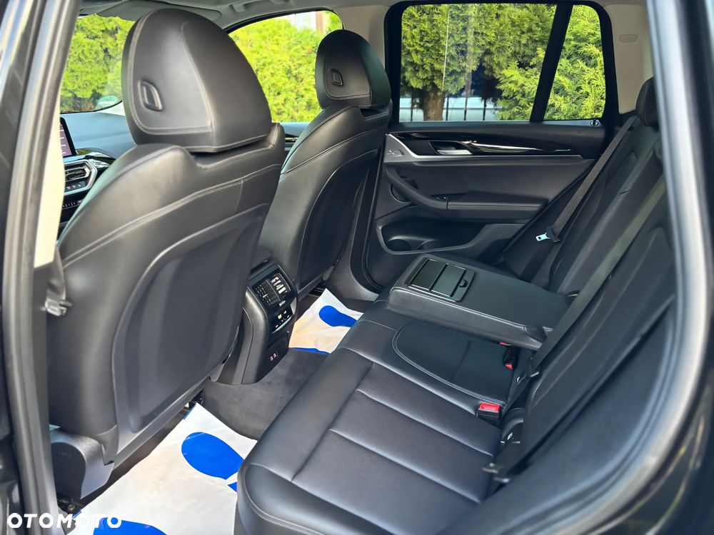 BMW X3 xDrive20d sport - 18