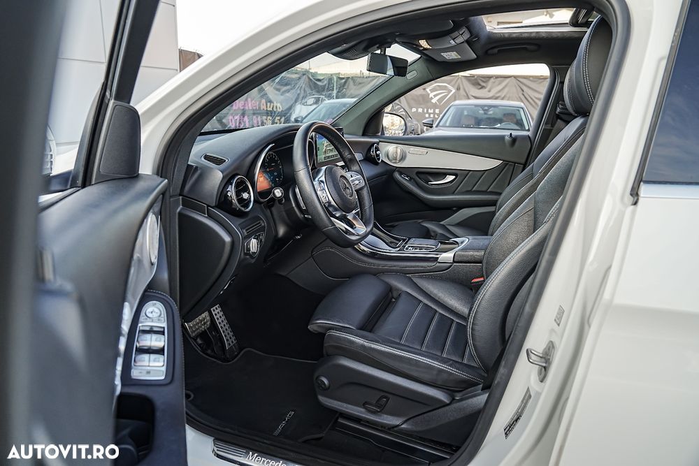 Mercedes-Benz GLC Coupe 300 e 4Matic 9G-TRONIC AMG Line - 17