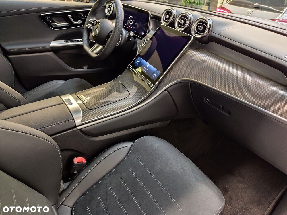 Mercedes-Benz GLC - 13