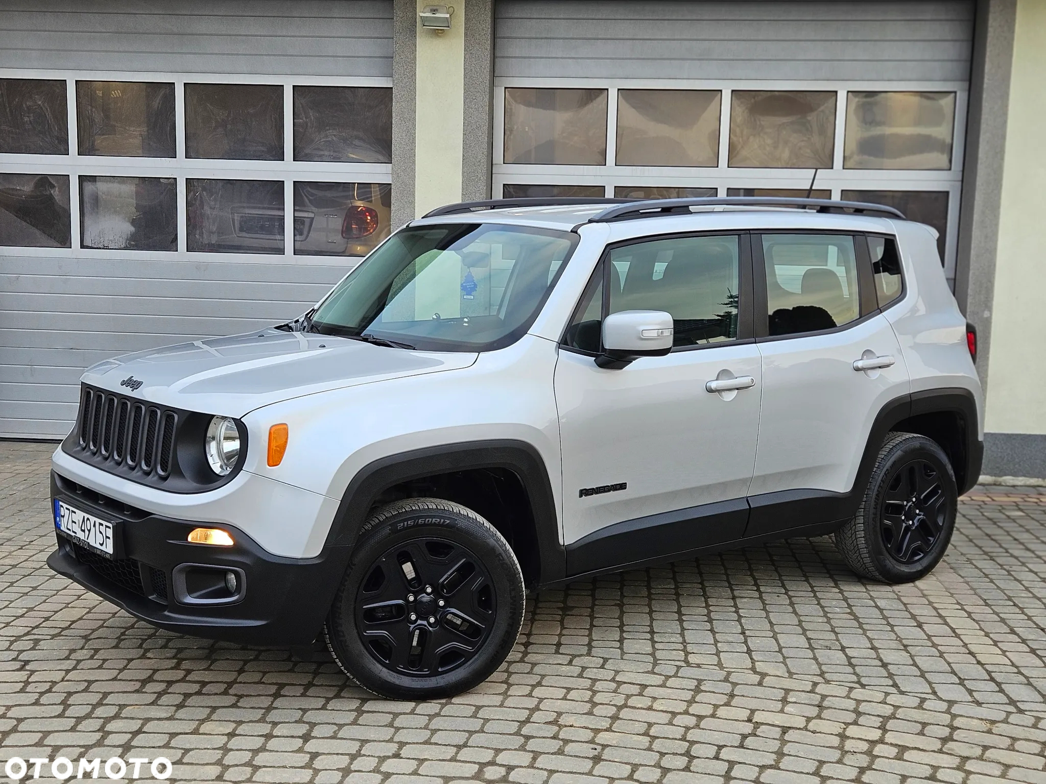 Jeep Renegade 2.0 MultiJet Limited 4WD S&S - 6