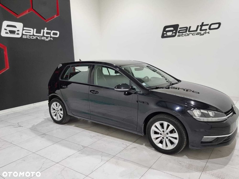 Volkswagen Golf - 13